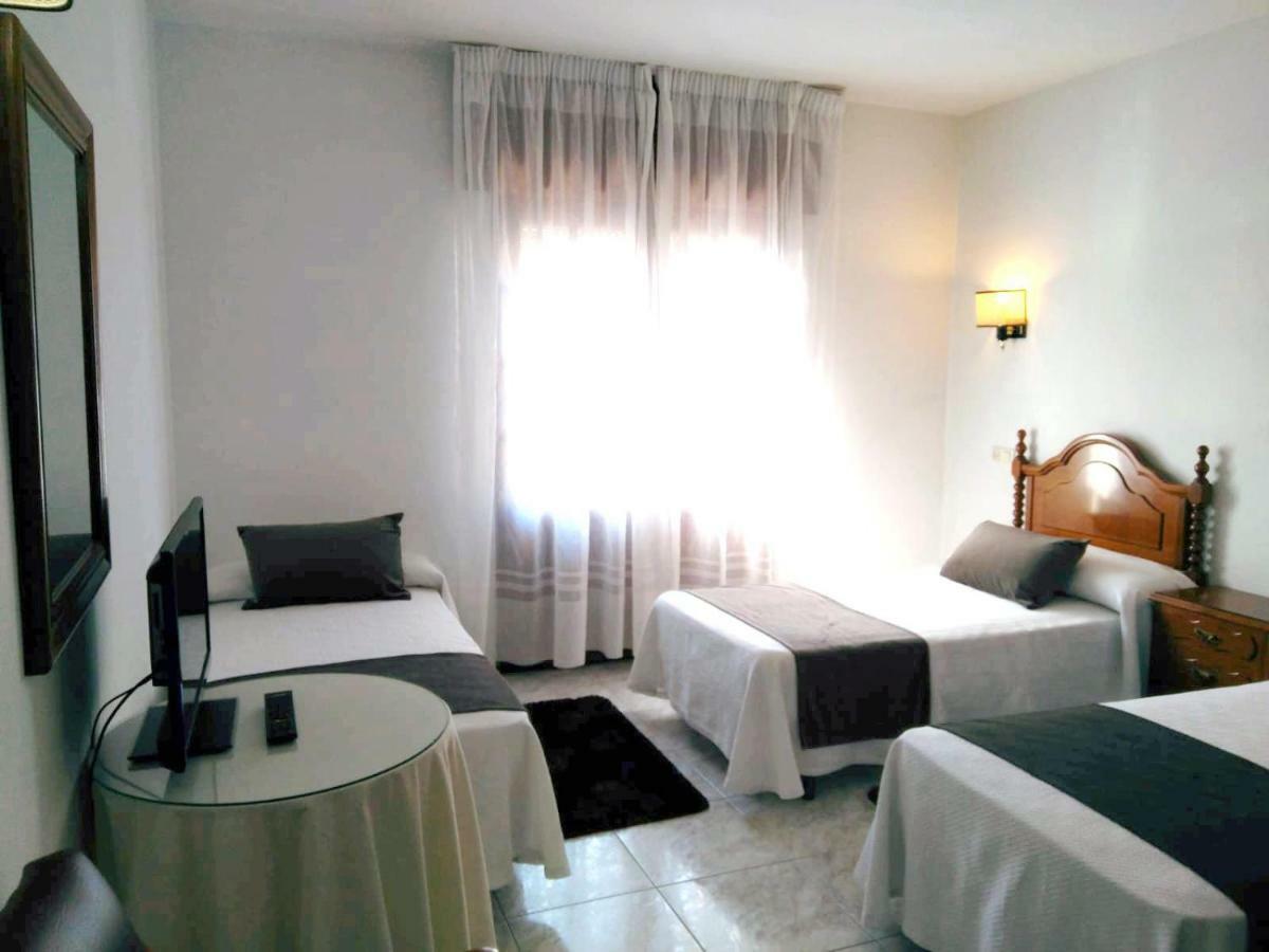 Hostal Mourelos O Grove Zimmer foto